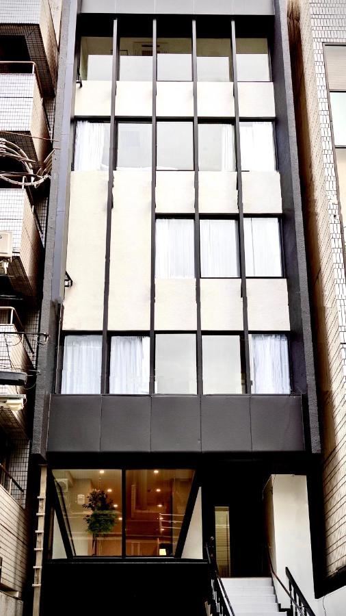 Cherry Blooming Tokyo- All Suite Boutique Hotel 东京伊樱里-中央区全套房艺术酒店 Ngoại thất bức ảnh